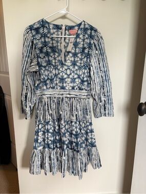 Tie-Dye Blue & White Tiered Casual Dress - V-Neck Long Sleeve, form flattering
